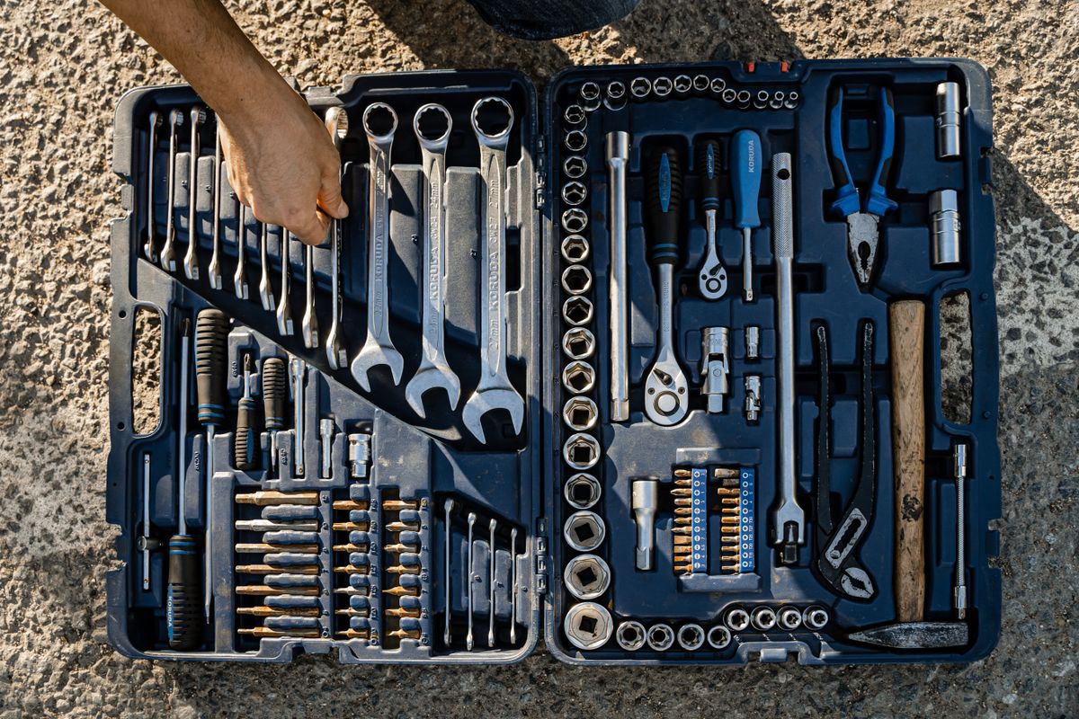 Hand Tool Kits